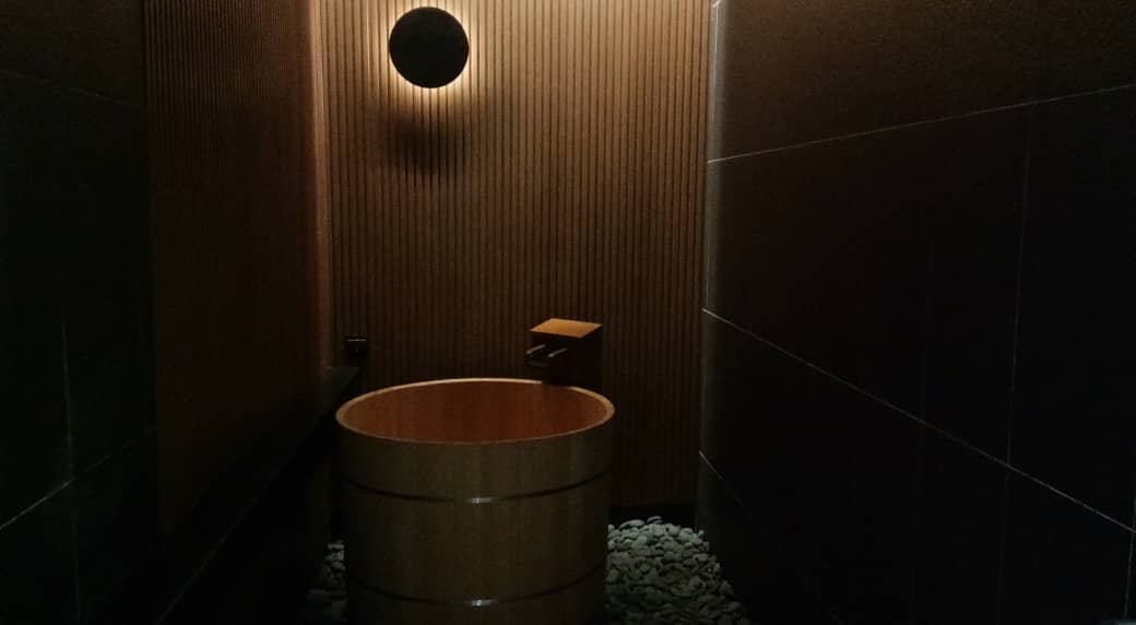 room with onsen bath tub