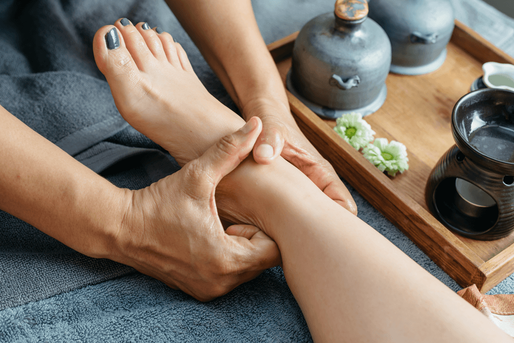 Visit These 10 Best Reflexology Spas For The Maximum Health Benefits.