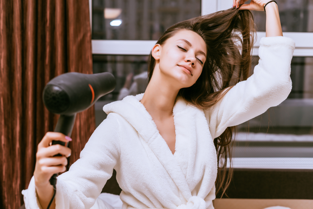 15 Travel-Friendly Hair Dryers in Malaysia For Easy Blowouts Anywhere!