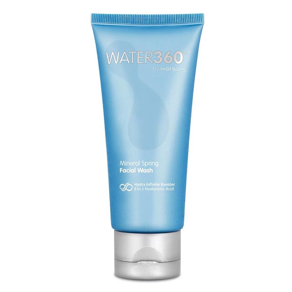 Water360 by Watsons Mineral Spring Facial Wash sesuai untuk kulit kering, menjadikannya antara pencuci muka lelaki terbaik di Malaysia.